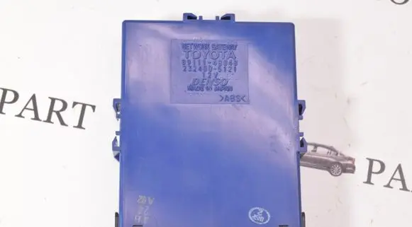 Lexus RX 330 - 350 - 400H Gateway control module 8911148040