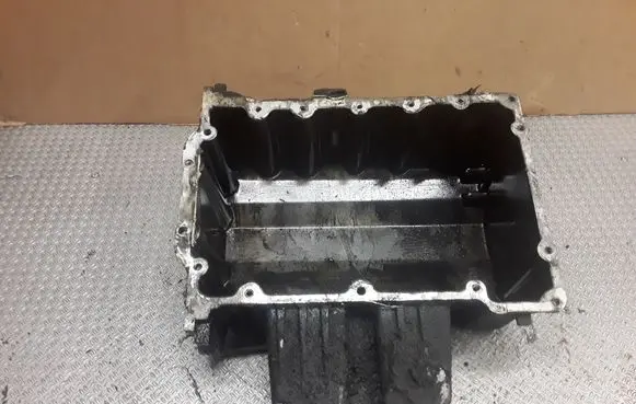 Skoda Fabia Mk1 (6Y) Oil sump 045103603