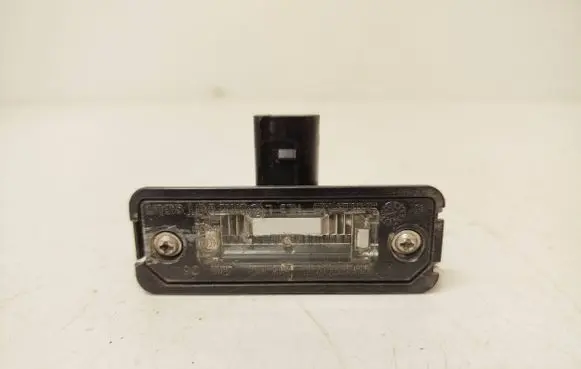 Volkswagen Golf IV Number plate light E2600002