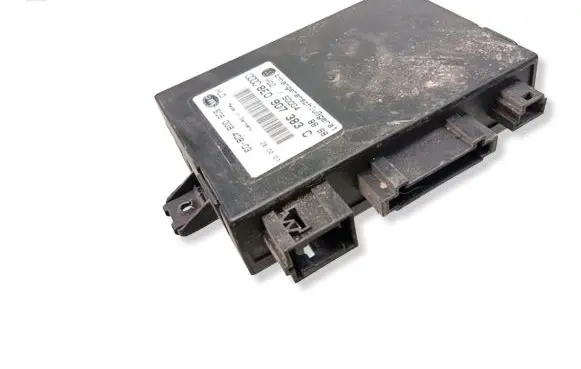 Volkswagen Touran I Tow bar trailer control unit/module 8E0907383C