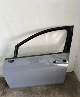 Volkswagen Golf VIII Front door