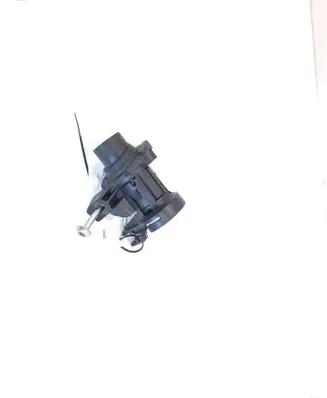 Mercedes-Benz E W212 Tailgate exterior lock A2047500061