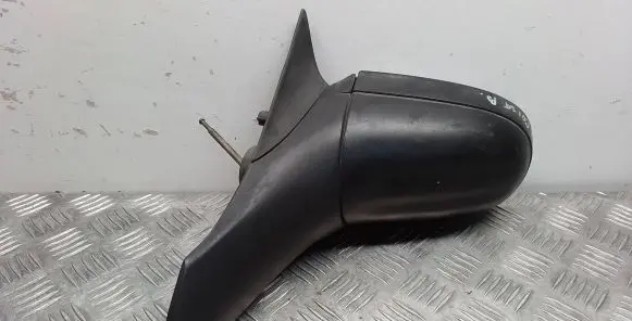Opel Corsa B Manual wing mirror 008062349