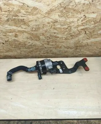 Porsche Cayenne (9Y0 9Y3) Water pump 4KE965567 4KE965567B 4M012160