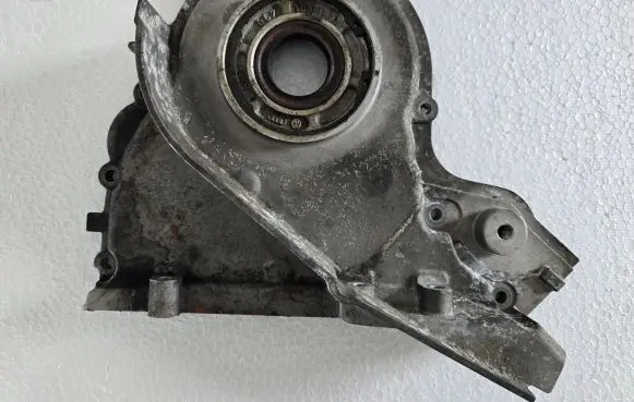 Audi Q7 4L other engine part 057109129L 057109153