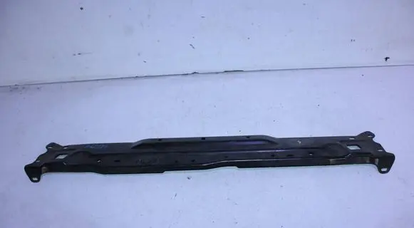 Mercedes-Benz C AMG W204 Top upper radiator support slam panel A2046200272