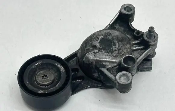 Toyota Proace Generator/alternator belt tensioner 9807720180
