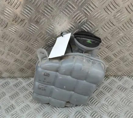 Audi E-tron GT Coolant expansion tank/reservoir 9J1121407A