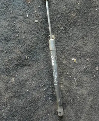 Dacia Duster Tailgate/trunk strut/damper 904520004R