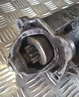 Audi A4 S4 B5 8D Starter motor 053911023 0001107017