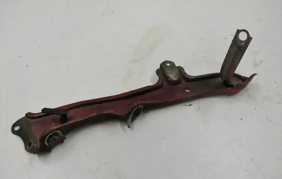 Toyota Celica T200 Headlight/headlamp mounting bracket 