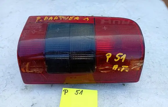 Peugeot Partner Rear/tail lights 165717A