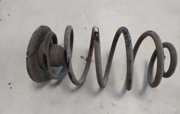 Opel Astra H Rear coil spring