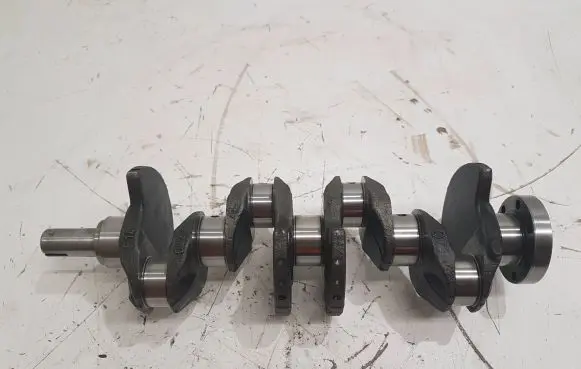 Renault Fluence Engine head 