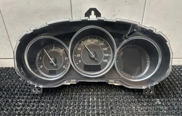 Mazda 6 Speedometer (instrument cluster) KD4555430
