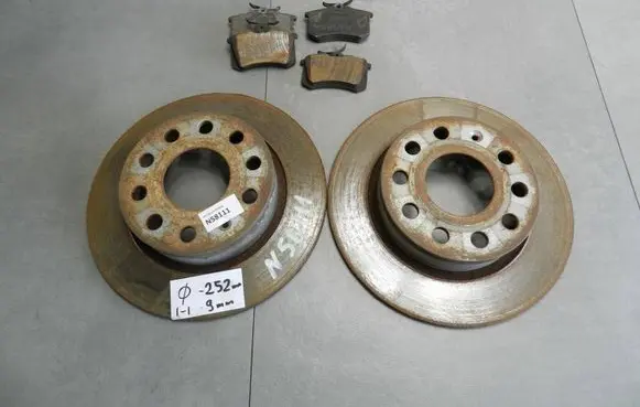 Volkswagen Eos Rear brake disc