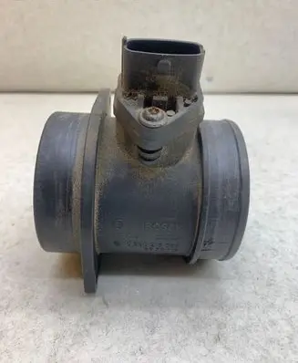 Volvo XC70 Mass air flow meter 0280218088 8670115