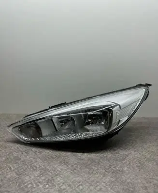 Ford Focus Headlight/headlamp F1EB13W030AD