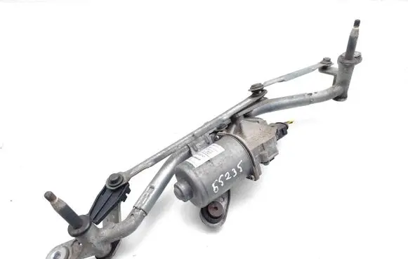 Audi A1 Front wiper linkage and motor 8X2955119 W000023741