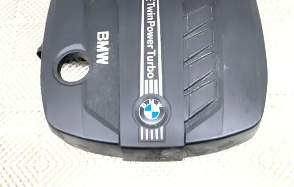 BMW 5 GT F07 Engine cover (trim) 8510475
