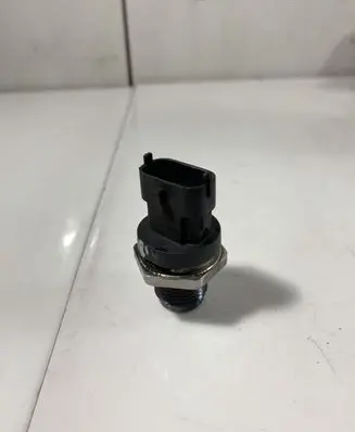 Fuel pressure sensor