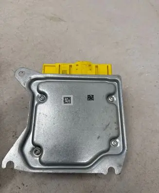 Mercedes-Benz Sprinter W907 W910 Airbag control unit/module A9079000304 0285015024