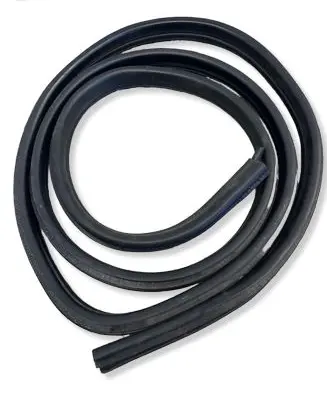 BMW 1 E81 E87 Front door rubber seal 7066617