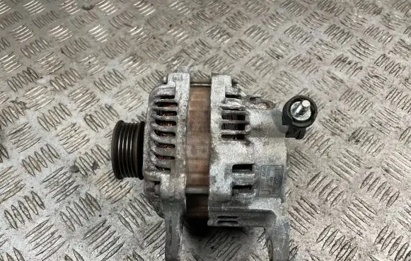 Subaru Forester SG Generator/alternator 23700AA540