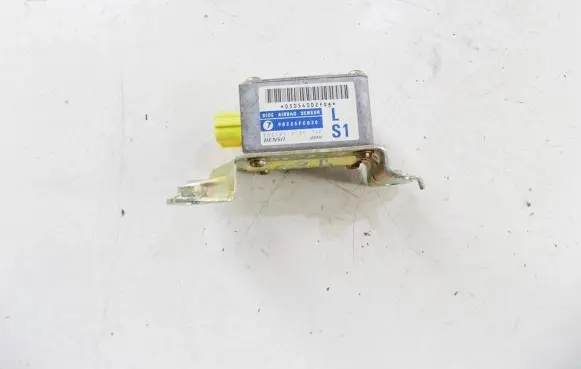 Subaru Forester SF Airbag deployment crash/impact sensor