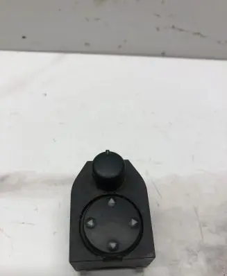 Volkswagen Golf V Wing mirror switch 8D0959565A 03240034
