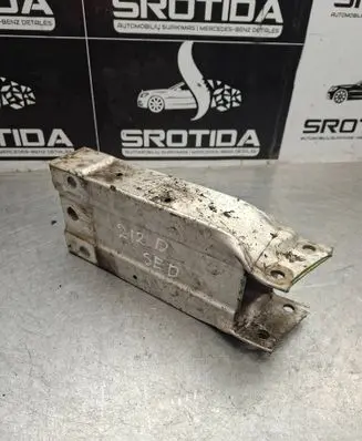 Mercedes-Benz E W212 Front bumper shock/impact absorber A2126200895