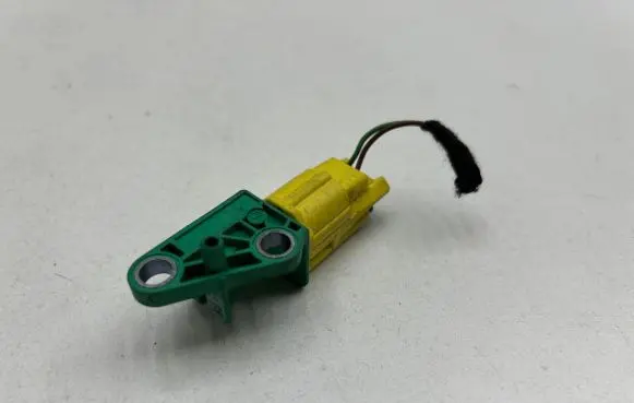 Audi A3 S3 8P Airbag deployment crash/impact sensor 1K0909606