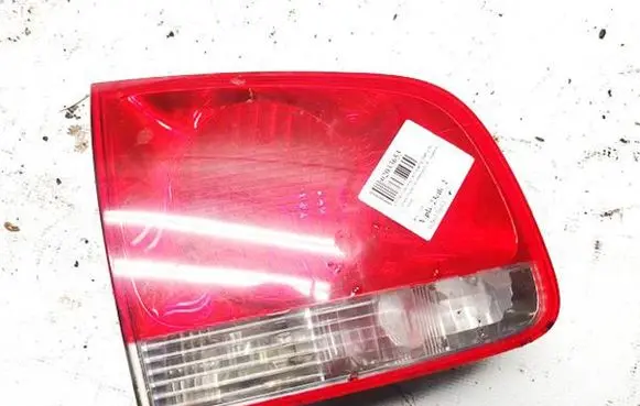Volkswagen Touareg I Tailgate rear/tail lights 28269003
