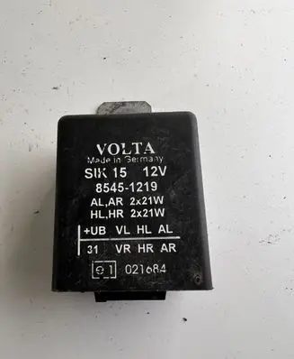 Mitsubishi Pajero Tow bar trailer control unit/module 85451219 E1021684 021684