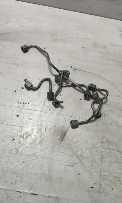 Mercedes-Benz CLA C117 X117 W117 Fuel injector supply line/pipe 