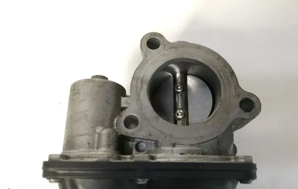 Ford Focus Throttle valve 50989002