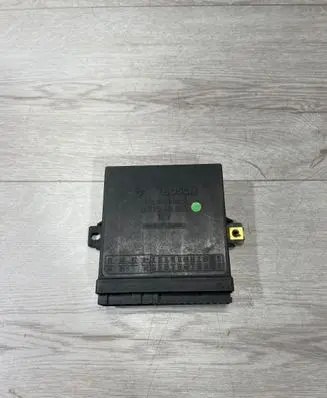 Mercedes-Benz E W124 Other control units/modules 0335411052