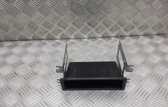 KIA Carens I CD/DVD changer 