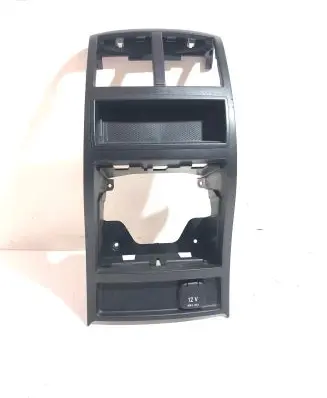 Mercedes-Benz ML W164 Glove box central console A1646809307 69025936 16902590