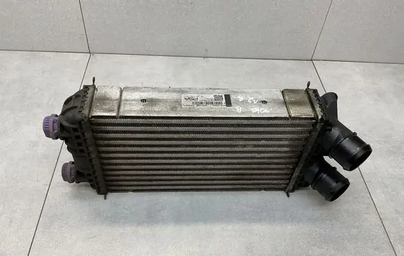 Opel Mokka B Intercooler radiator 9824742280