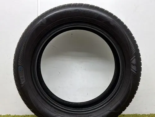 Skoda Octavia Mk3 (5E) R17 winter tire 537892