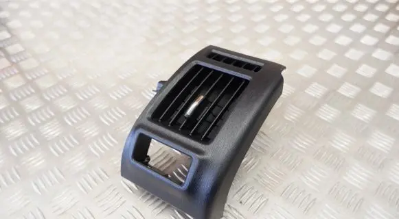 Toyota Prius+ (ZVW40) Dashboard side air vent grill/cover trim 5568647050 5565047090 5565047091