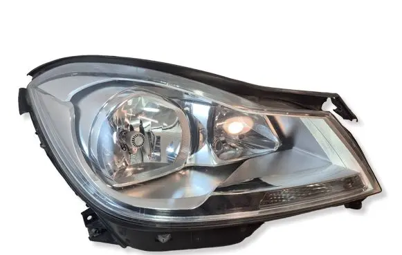 Mercedes-Benz C W204 Headlight/headlamp A2048205059 LE09A6219 030127020200