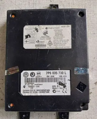 Volkswagen PASSAT B7 Bluetooth control unit module 7P6035730L