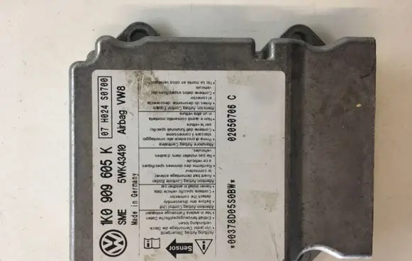 Volkswagen PASSAT B6 Airbag control unit/module 1K0909605K 00378D05S0BW