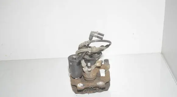 BMW 2 F45 Rear brake caliper 6798957 6883025 34206883025