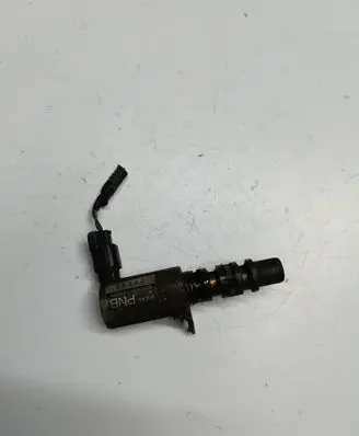 Honda CR-V Camshaft position sensor B2379643602