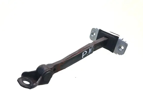Chevrolet Captiva Front door check strap stopper
