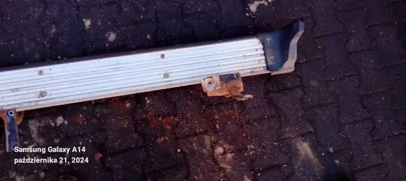 Nissan Navara Sill