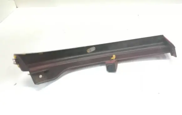Under headlight/headlamp trim
